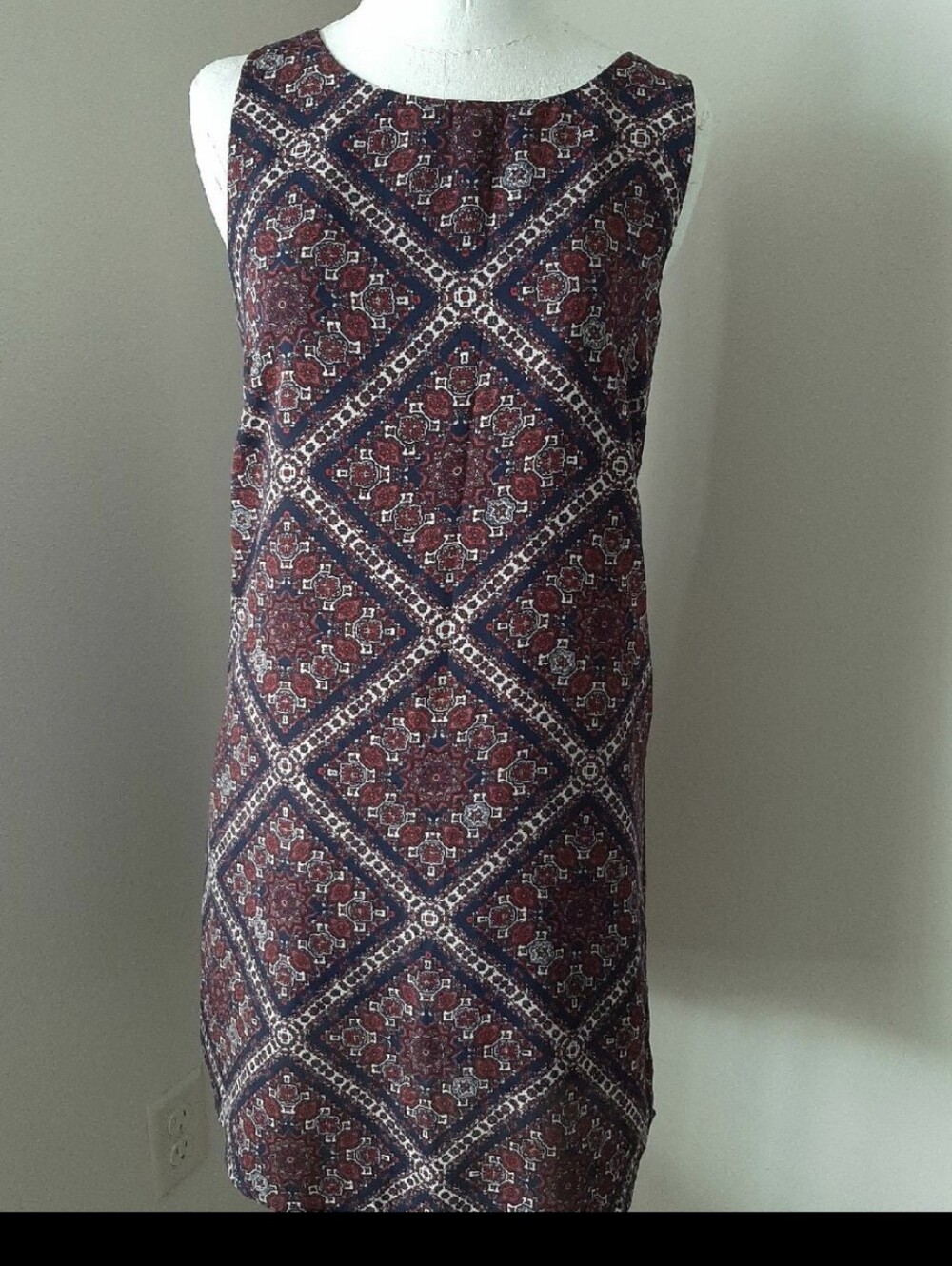 Pink Rose Sleeveless Floral Size XL Dress